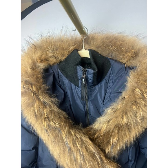Mackage Kay-F Navy and Black Heavy Down Hooded Jacket Sz. M - Picture 5 of 12